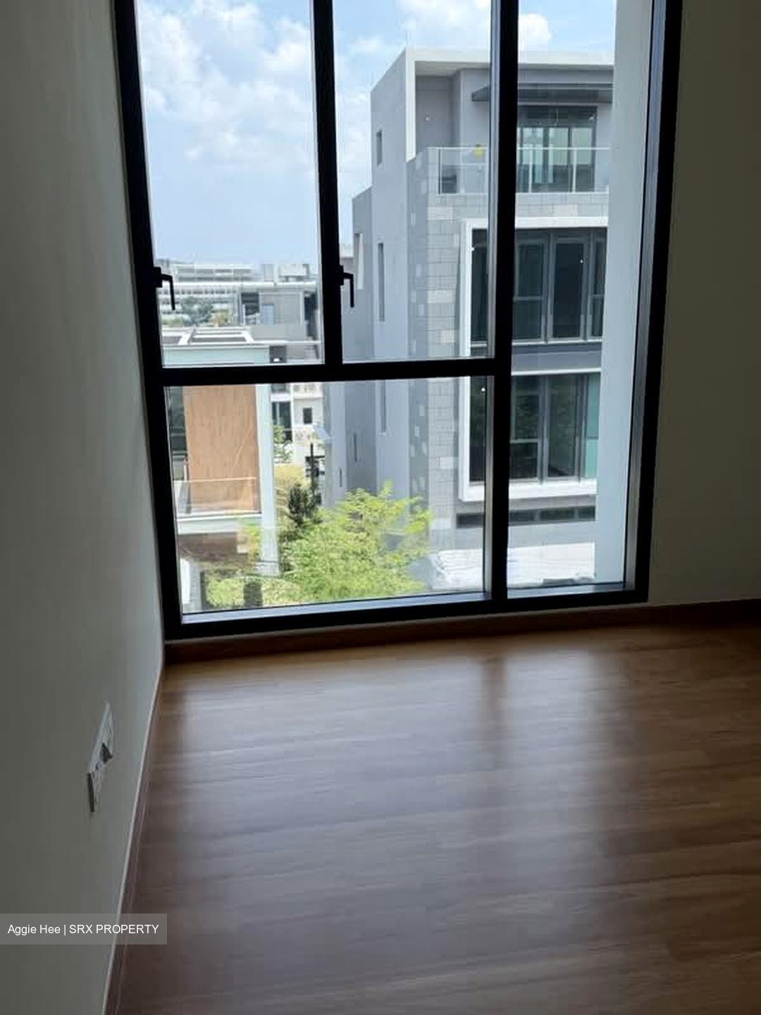 Belgravia Ace (D28), Terrace #606525501